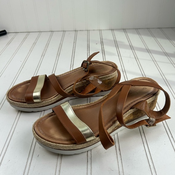 Coach and Four Banno Metallic Gold Wedge Strappy Sandals Women’s Size 8 - Picture 5 of 12